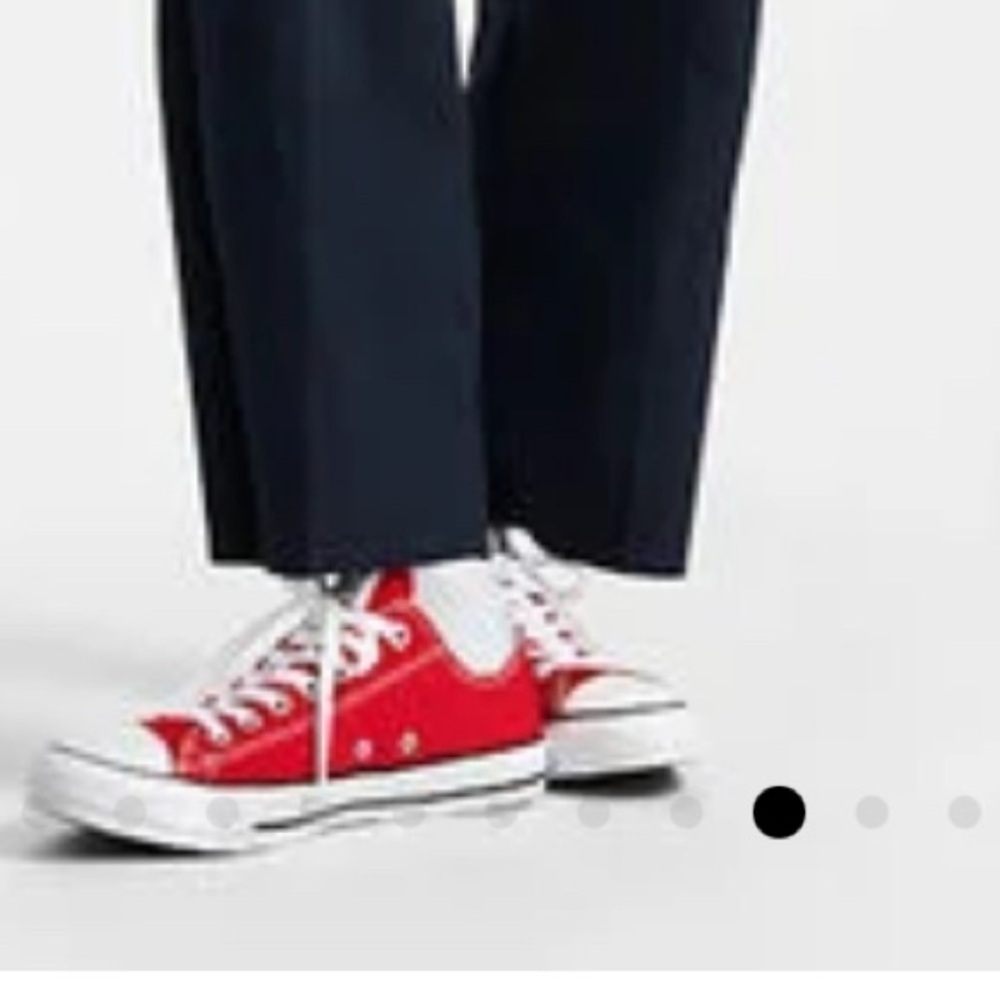 Chuck Taylor All Star Canvas Low Top Red White Classic Mens 6 women’s 8 M9696 - Picture 1 of 9